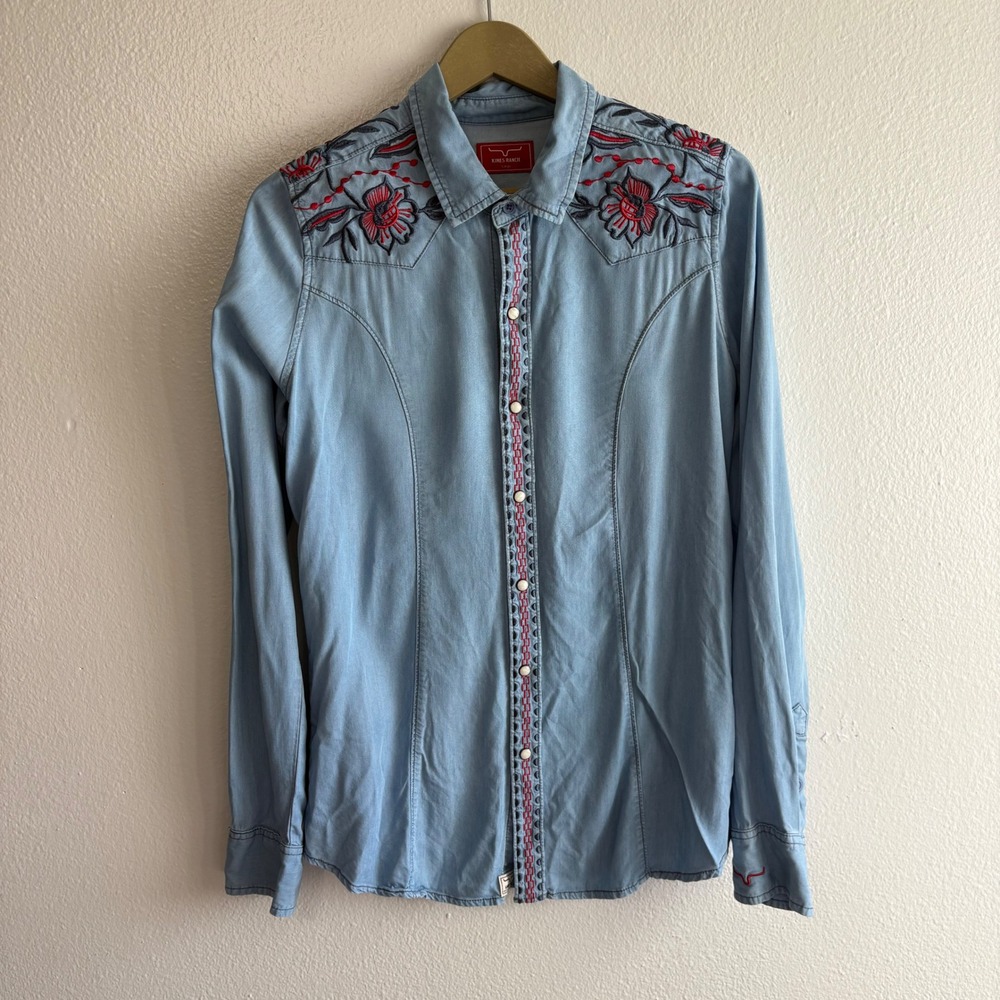 Kimes Ranch Women's Large Blue Red Chambray Embroidered Southwestern Pearl Snap